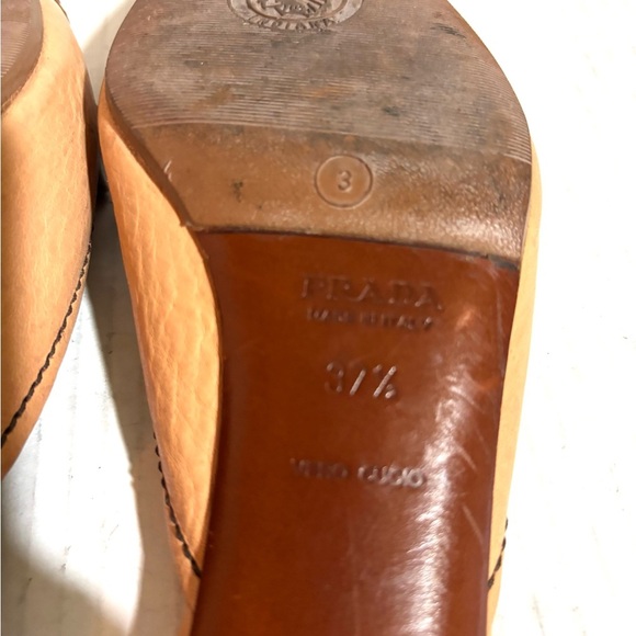 Prada vintage Beige Leather Mules with Bow Accent - Picture 6 of 8